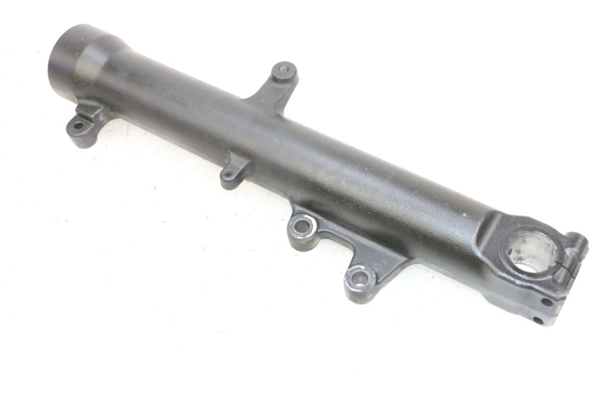 photo de STELO FORCELLA DESTRA SUZUKI DL V STROM 1000 (2002 - 2007) - Primo piano tecnico