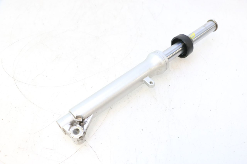 photo de STELO FORCELLA DESTRA TNT MOTOR ROMA 10' 2T 50 (2011 - 2018) - Dettaglio del componente