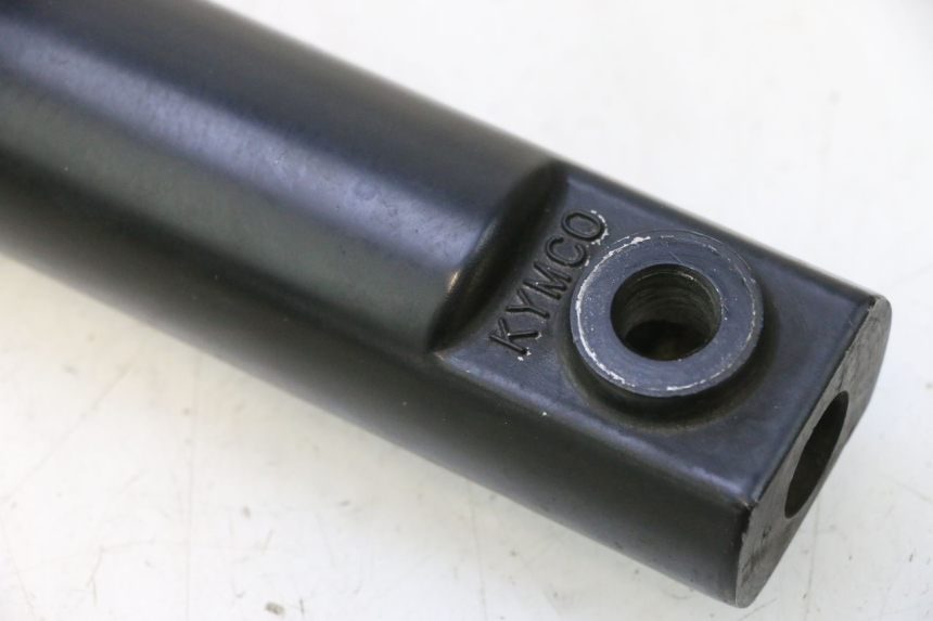 photo de STELO FORCELLA DESTRA KYMCO SUPER 8 2T 50 (2007 - 2013) - Dettaglio del componente