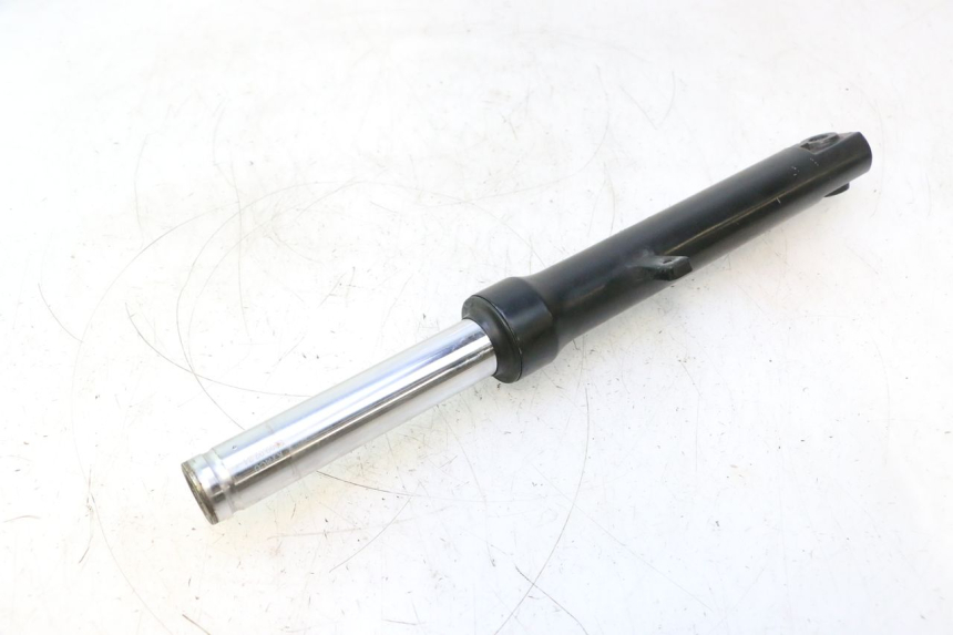 photo de STELO FORCELLA DESTRA KYMCO SUPER 8 2T 50 (2007 - 2013) - Primo piano tecnico