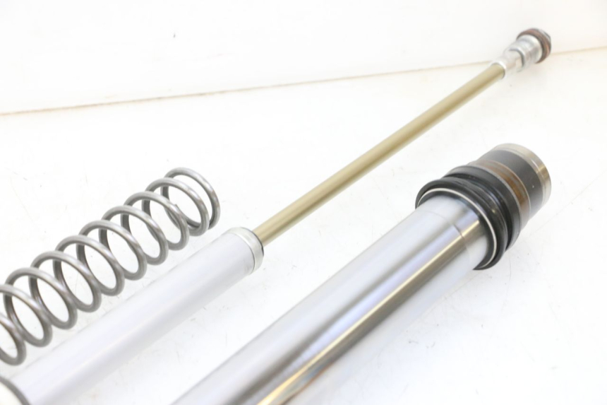 photo de STELO FORCELLA DESTRA YAMAHA YZF YZ-F 450 (2014 - 2016) - Foto prodotto supplementare