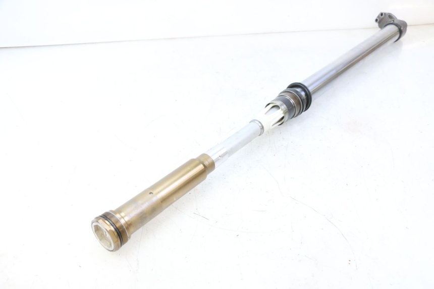 photo de STELO FORCELLA DESTRA YAMAHA YZF YZ-F 450 (2014 - 2016) - Altra angolazione