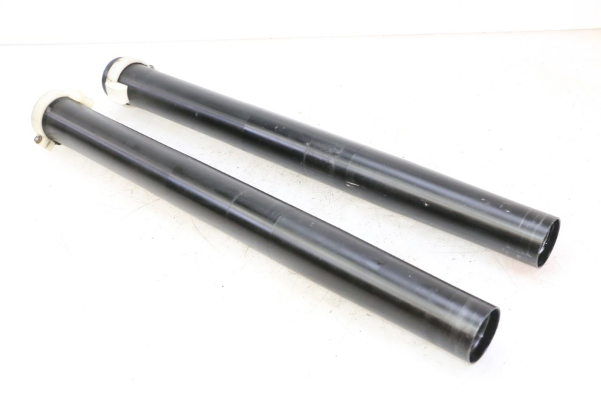 photo de STELO FORCELLA APRILIA ETX 125 (1998 - 2002) - Dettagli dei punti di fissaggio