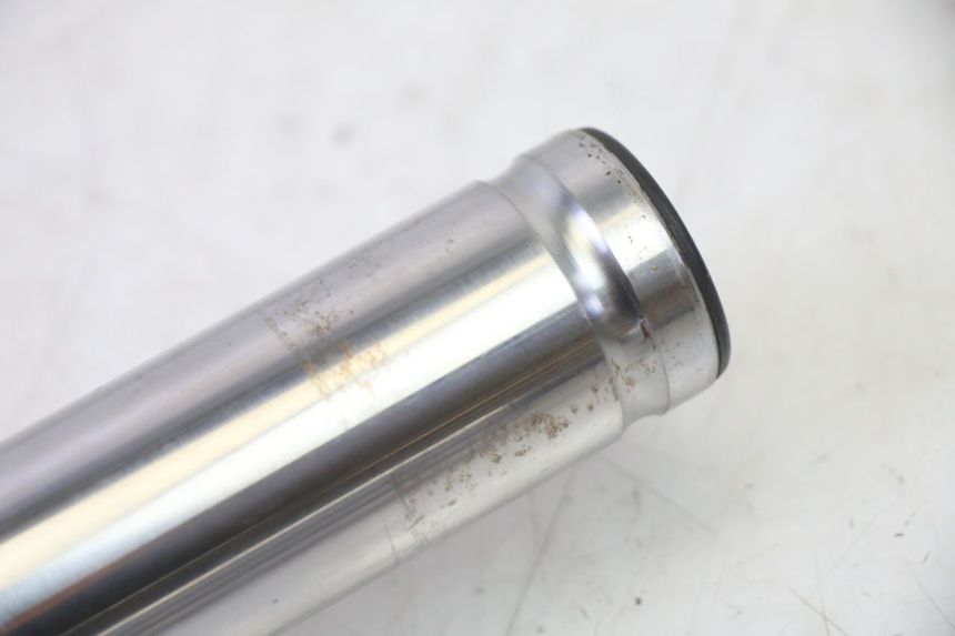 photo de STELO FORCELLA HONDA FES S-WING SWING ABS 125 (2007 - 2015) - Stato della superficie e materiale