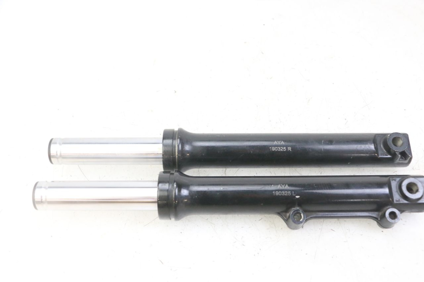 photo de STELO FORCELLA SYM FIDDLE 3 III 50 (2014 - 2020) - Altra angolazione