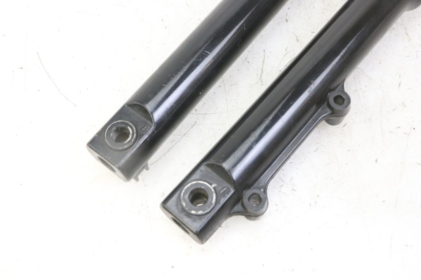 photo de STELO FORCELLA SYM FIDDLE 3 III 50 (2014 - 2020) - Marcature e riferimenti originali