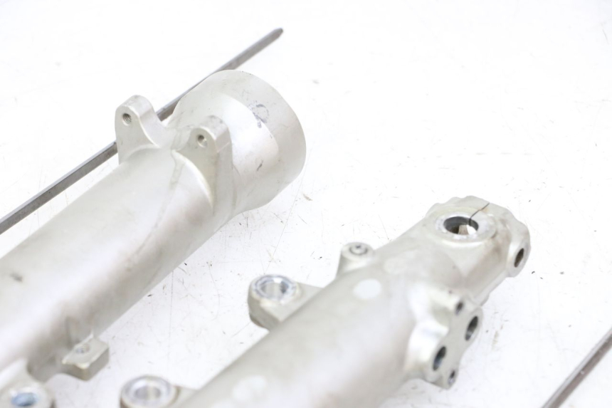 photo de STELO FORCELLA YAMAHA FJ 36Y 1100 (1984 - 1985) - Zoom sullo stato d'uso