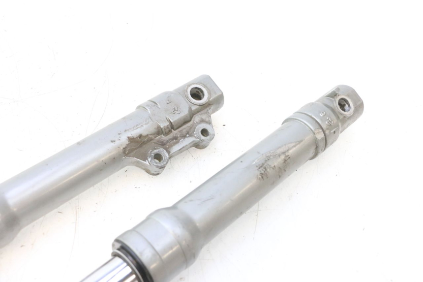 photo de FORCELLA GUIDATA PIAGGIO FLY 2T 50 (2004 - 2017) - Caratteristiche distintive