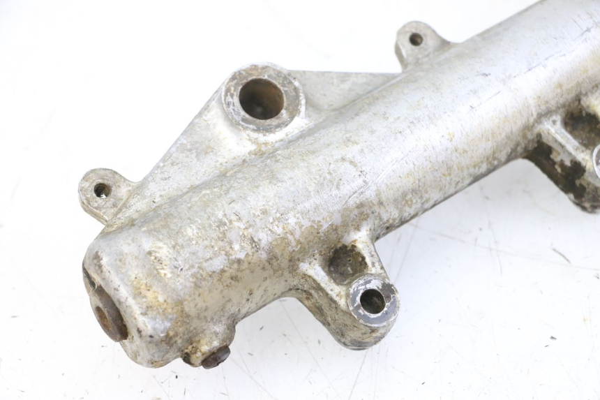 photo de STELO FORCELLA SINISTRA HONDA MTX TC02 125 (1987 - 1989) - Primo piano ad alta risoluzione