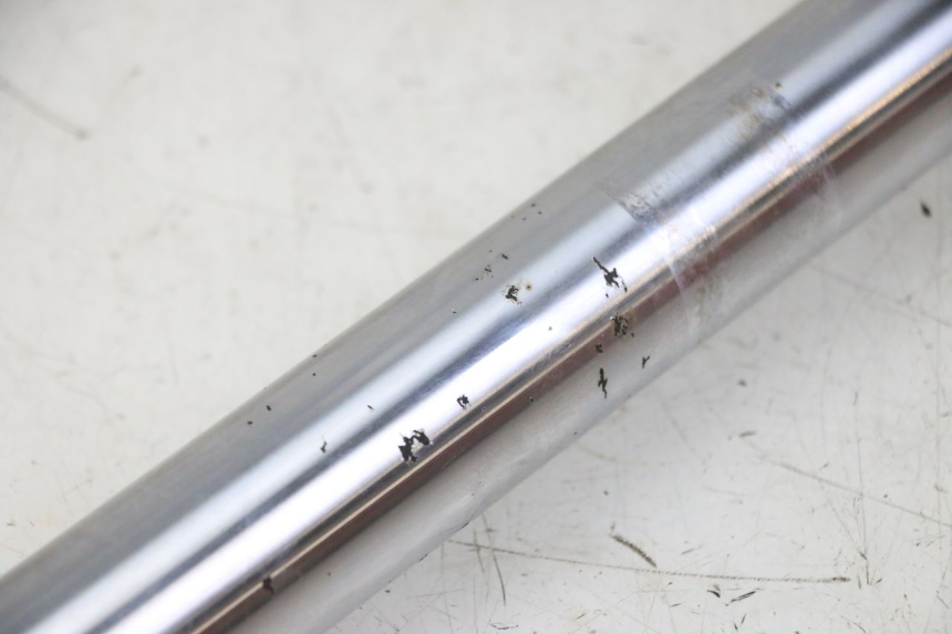 photo de STELO FORCELLA SINISTRA HONDA MTX TC02 125 (1987 - 1989) - Stato della superficie e materiale