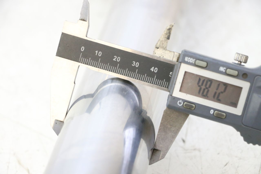 photo de STELO FORCELLA SINISTRA YAMAHA YZF YZ-F 450 (2014 - 2016) - Zoom sullo stato d'uso