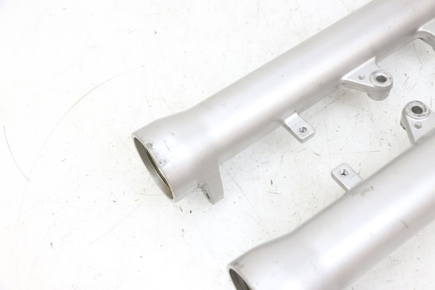 photo de STELO FORCELLA SUZUKI GSF N BANDIT 600 (1996 - 1999) - Stato della superficie e materiale