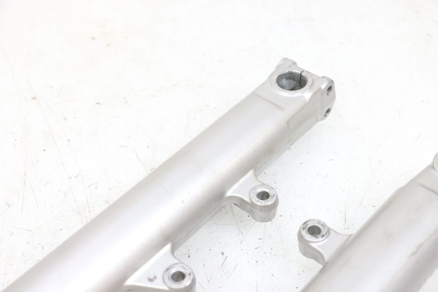 photo de STELO FORCELLA SUZUKI GSF N BANDIT 600 (1996 - 1999) - Ricambio usato controllato