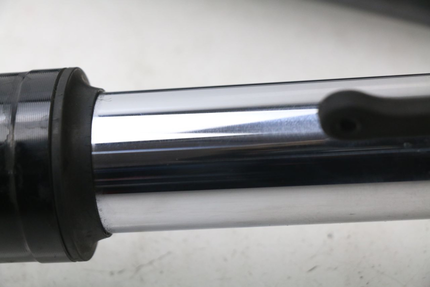 photo de STELO FORCELLA SUZUKI GSX-R GSXR K16 1000 (2012 - 2016) - Dettaglio del componente