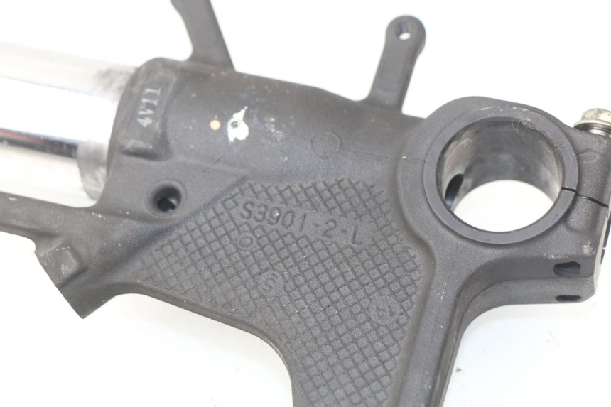 photo de STELO FORCELLA SUZUKI GSX-R GSXR K16 1000 (2012 - 2016) - Dettagli dei punti di fissaggio