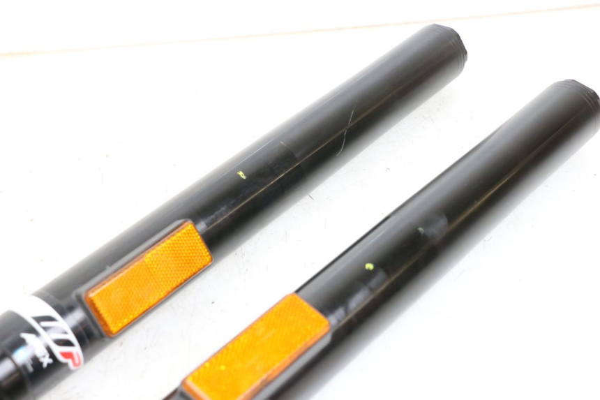 photo de STELO FORCELLA HUSQVARNA SVARTPILEN 401 (2018 - 2023) - Ricambio usato controllato