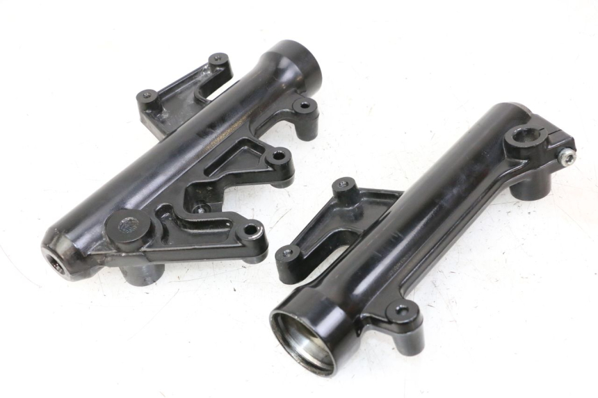 photo de STELO FORCELLA SYM JOYMAX 125 (2010 - 2017) - Vista principale