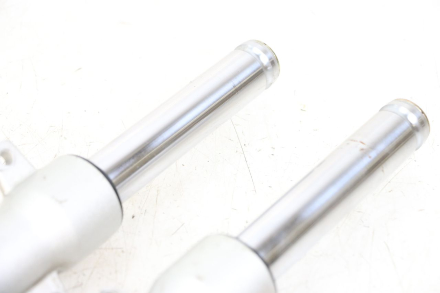 photo de STELO FORCELLA PEUGEOT KISBEE 2T 50 (2018 - 2022) - Ricambio usato controllato