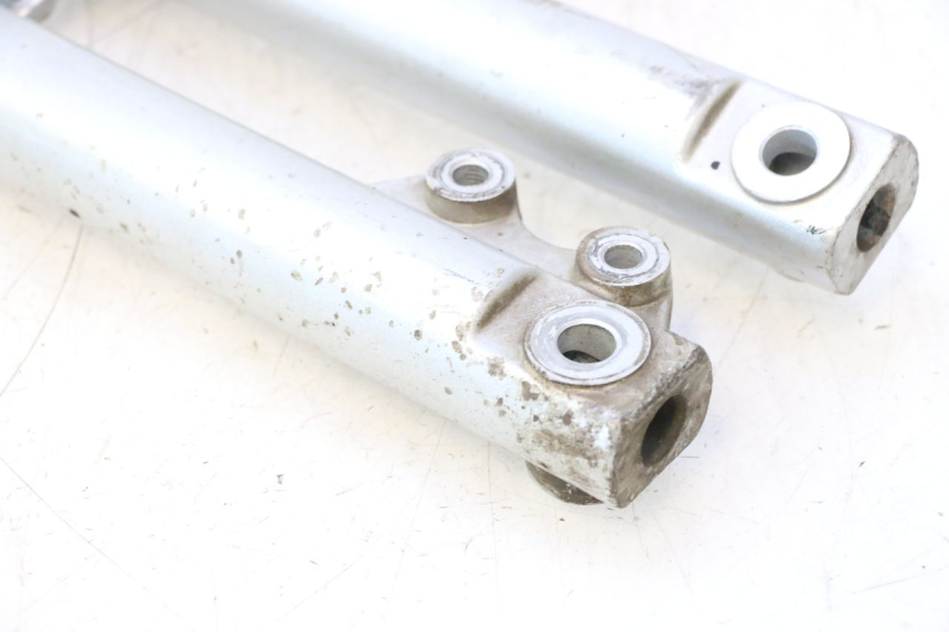 photo de STELO FORCELLA PEUGEOT KISBEE 2T 50 (2010 - 2017) - Altra vista dell'articolo