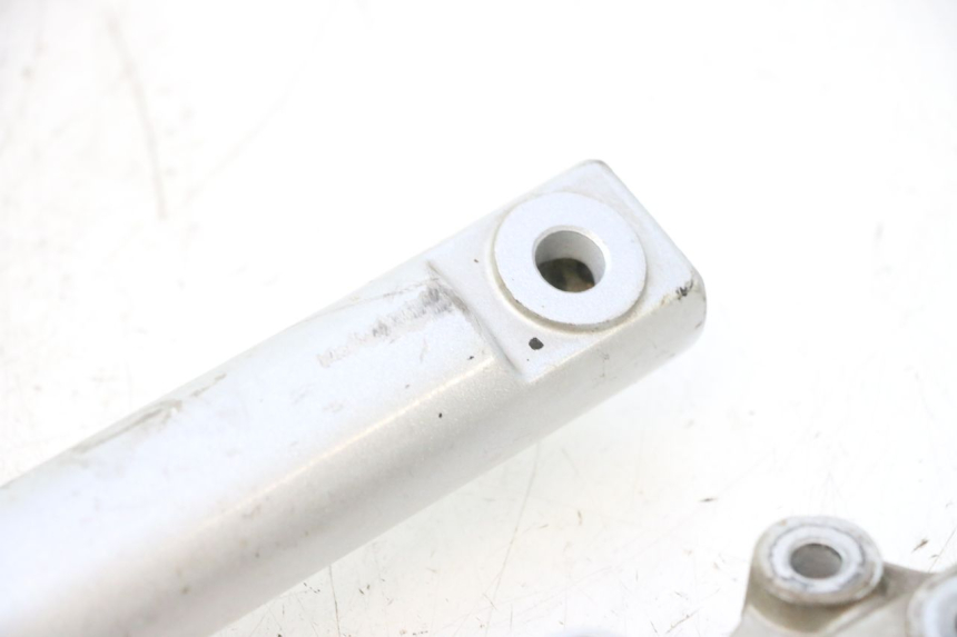 photo de STELO FORCELLA PEUGEOT KISBEE 2T 50 (2010 - 2017) - Ispezione visiva dettagliata