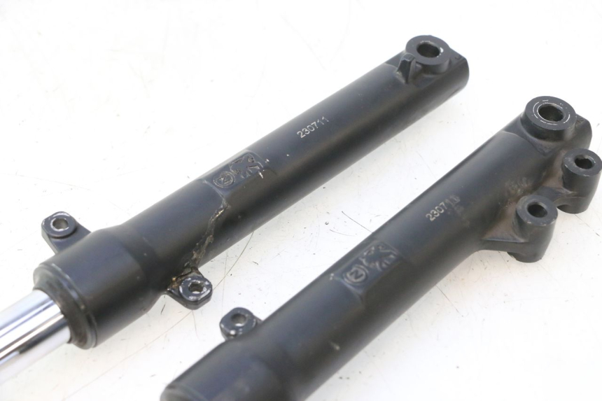 photo de STELO FORCELLA PEUGEOT KISBEE 4T 50 (2023 - 2026) - Ricambio usato controllato