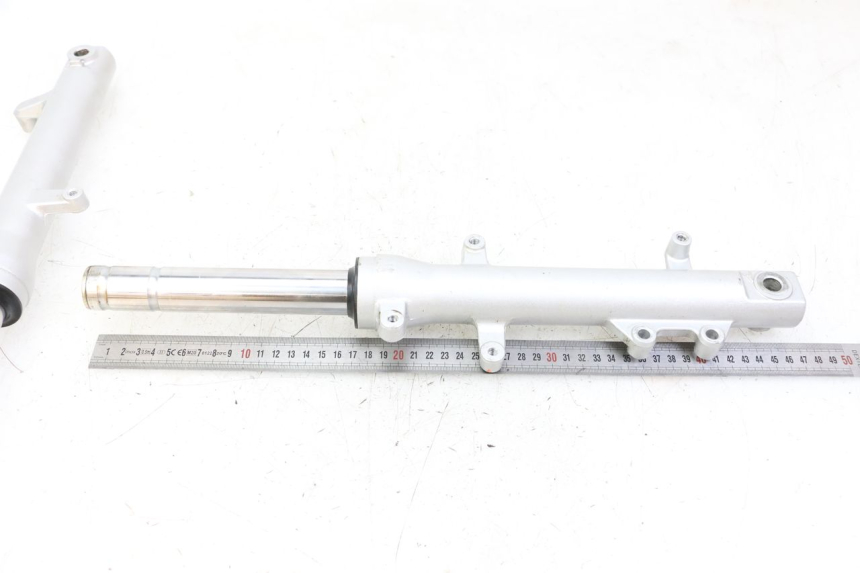 photo de STELO FORCELLA LONGJIA SHARPY 125 (2020 - 2024) - Altra angolazione