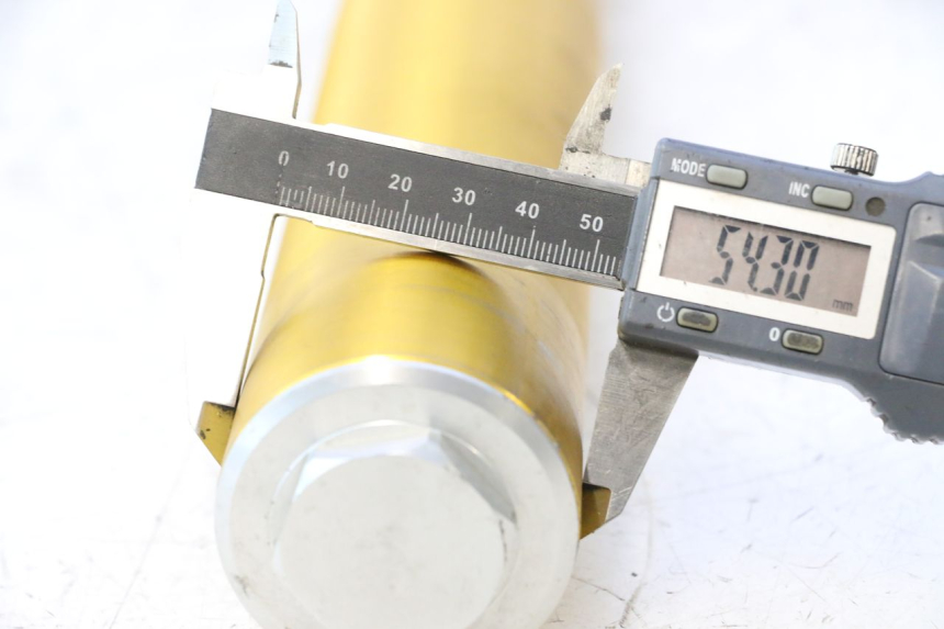 photo de STELO FORCELLA RIEJU MRT PRO SUPERMOTARD 50 (2007 - 2018) - Angolazione alternativa