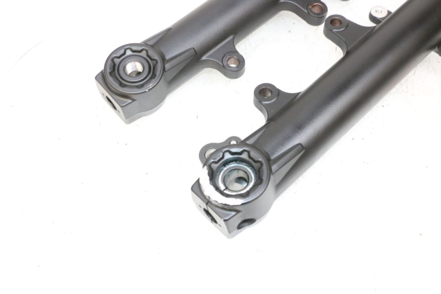 photo de STELO FORCELLA YAMAHA MT-07 MT07 ABS 700 (2018 - 2020) - Ricambio usato controllato