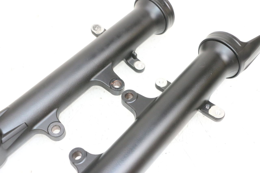 photo de STELO FORCELLA YAMAHA MT-07 MT07 ABS 700 (2018 - 2020) - Marcature e riferimenti originali