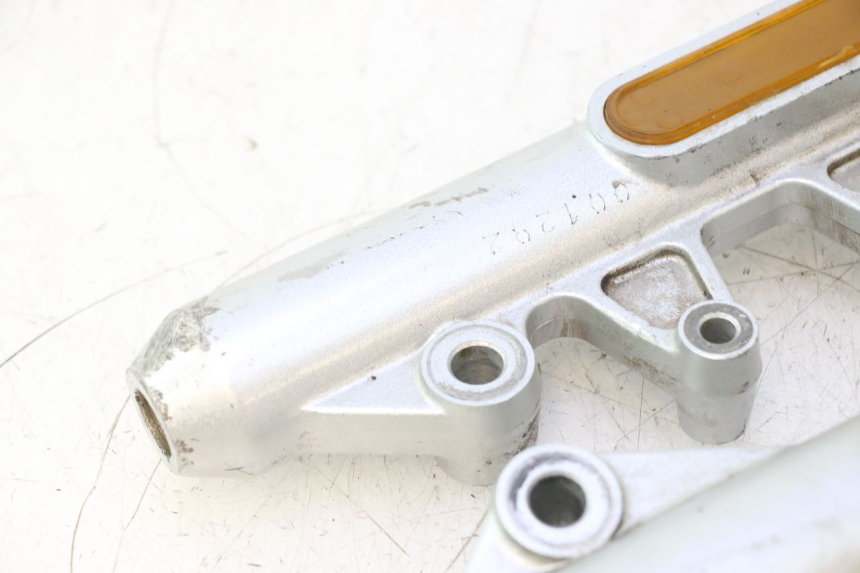 photo de STELO FORCELLA KYMCO LIKE 4T 50 (2019 - 2025) - Angolazione alternativa