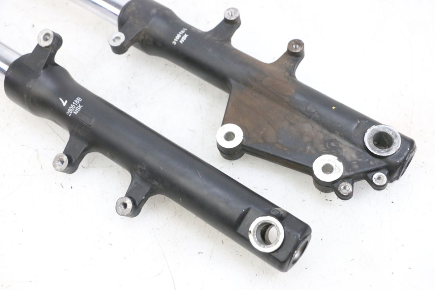 photo de STELO FORCELLA PIAGGIO NEW TYPHOON 50 (2018 - 2021) - Zoom sullo stato d'uso