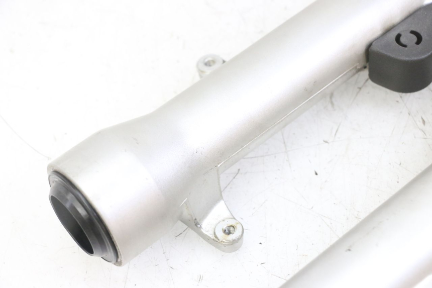 photo de STELO FORCELLA GILERA NEXUS 125 (2009 - 2013) - Marcature e riferimenti originali