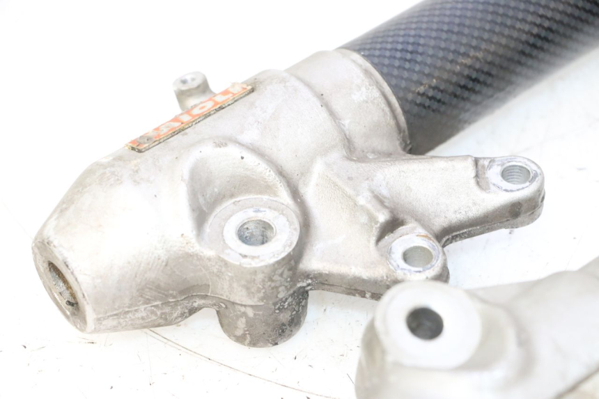 photo de STELO FORCELLA MBK NITRO 50 (2004 - 2008) - Stato della superficie e materiale