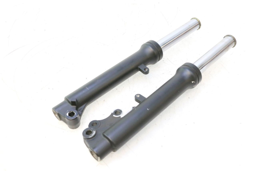 photo de STELO FORCELLA JM MOTORS OLDIES 4T 50 (2020 - 2026) - Marcature e riferimenti originali