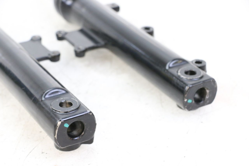 photo de FORCELLA GUIDATA SYM ORBIT 2 4T 50 (2008 - 2017) - Stato della superficie e materiale