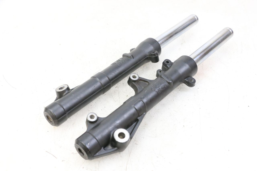 photo de STELO FORCELLA HONDA PCX (JF57/JF64) 125 (2014 - 2018) - Stato della superficie e materiale