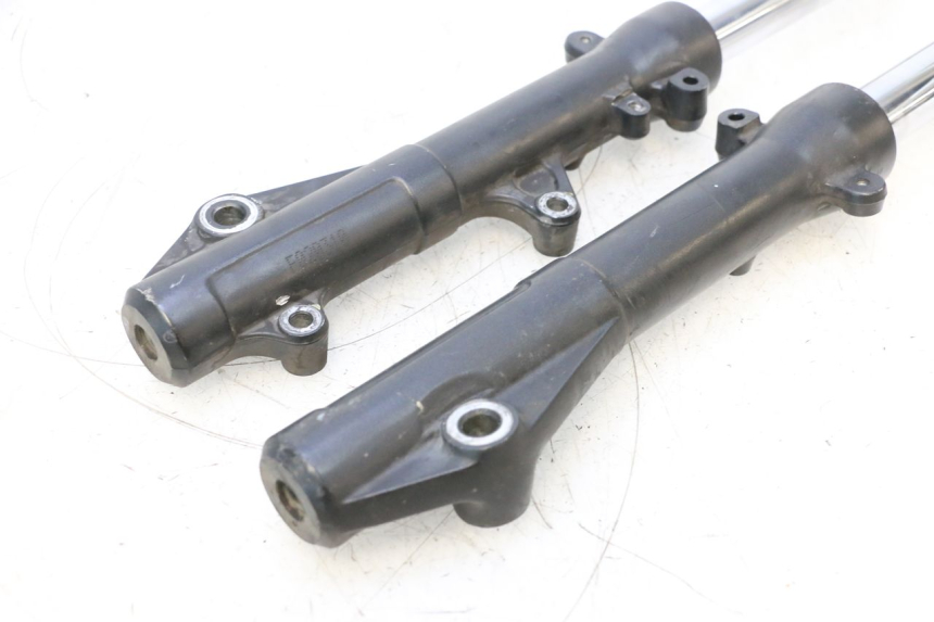 photo de STELO FORCELLA HONDA PCX (JF57/JF64) 125 (2014 - 2018) - Marcature e riferimenti originali