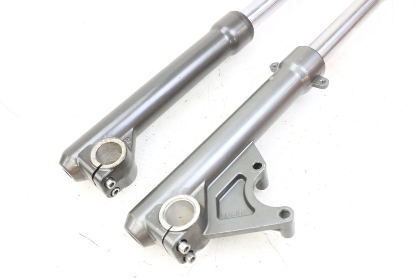 photo de STELO FORCELLA LIGIER PULSE 3 1 (2014 - 2020) - Primo piano tecnico