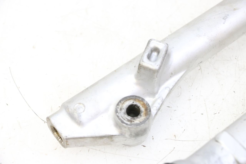 photo de FORCELLA GUIDATA YAMAHA PW 80 (1983 - 2014) - Stato della superficie e materiale