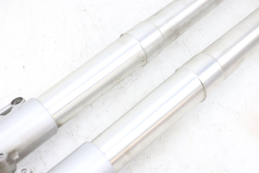 photo de STELO FORCELLA BMW R RT ABS 1200 (2010 - 2014) - Caratteristiche distintive