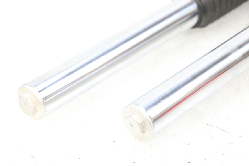 photo de STELO FORCELLA ROYAL ENFIELD SCRAM 411 (2022 - 2024) - Zoom sullo stato d'uso