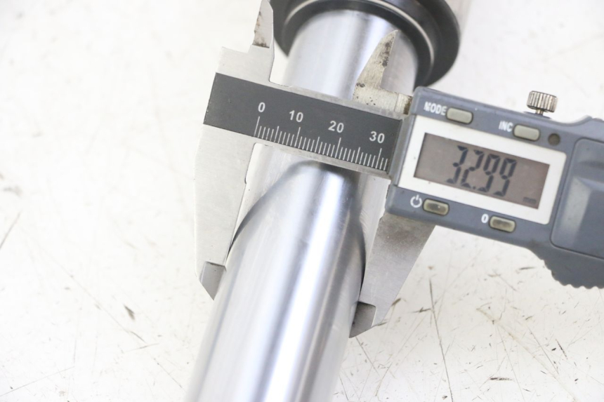 photo de FORCELLA GUIDATA APOLLO RXF 125 - Zoom sullo stato d'uso