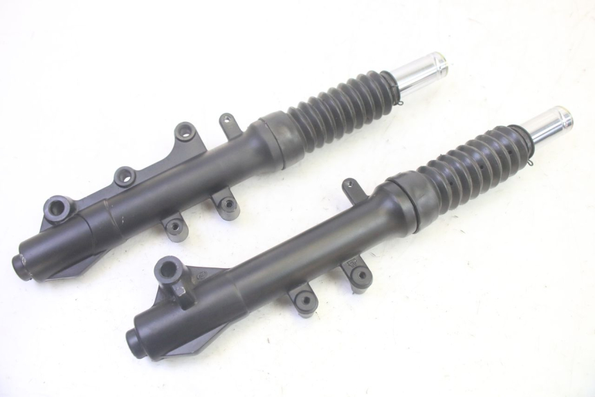 photo de STELO FORCELLA JM MOTORS SANTANA EVO 50 (2024 - 2026) - Vista principale