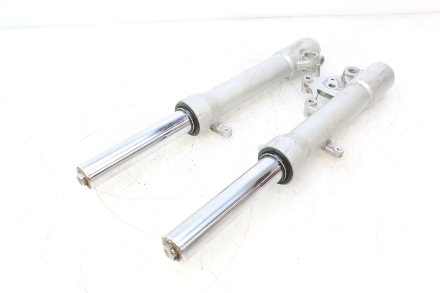 photo de STELO FORCELLA PEUGEOT SATELIS 125 (2013 - 2018) - Dettaglio del componente