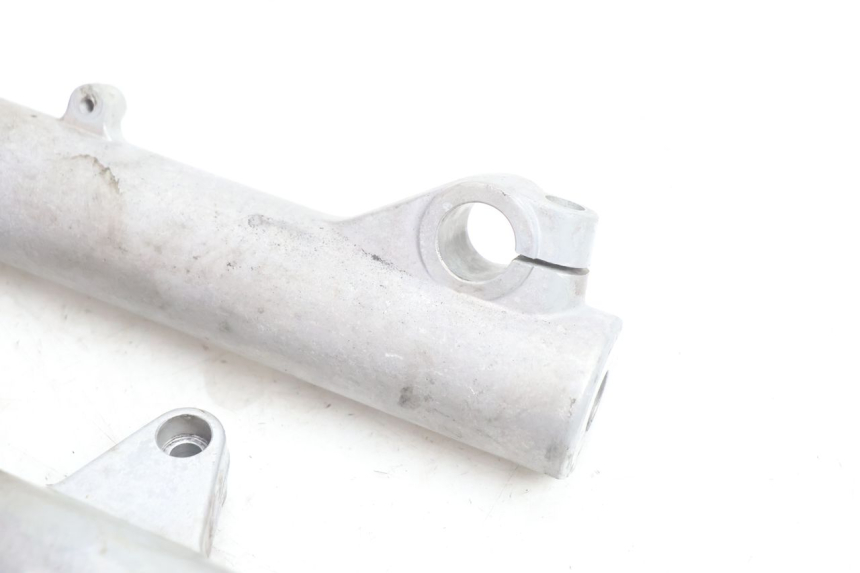 photo de STELO FORCELLA APRILIA SCARABEO GT 125 (1999 - 2007) - Altra vista dell'articolo