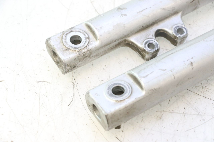 photo de STELO FORCELLA HONDA SH 125 (2001 - 2003) - Zoom sullo stato d'uso