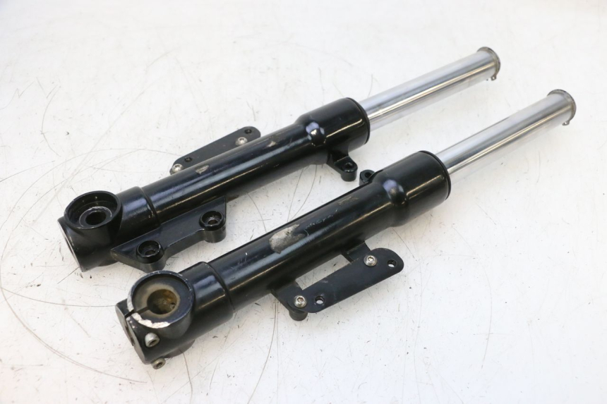 photo de STELO FORCELLA APRILIA SR MOTARD 50 (2012 - 2018) - Ricambio usato controllato