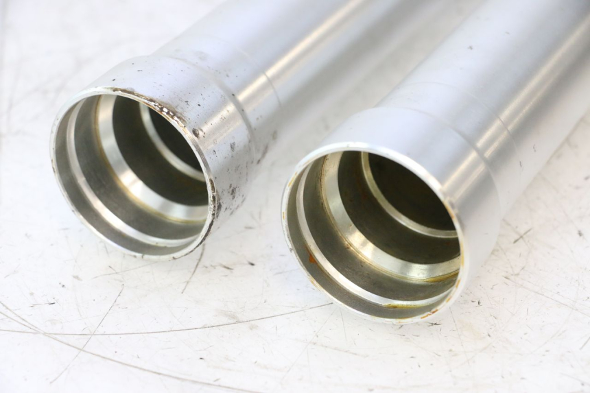 photo de STELO FORCELLA DUCATI SS IE DS CARENEE 1000 (2002 - 2006) - Marcature e riferimenti originali