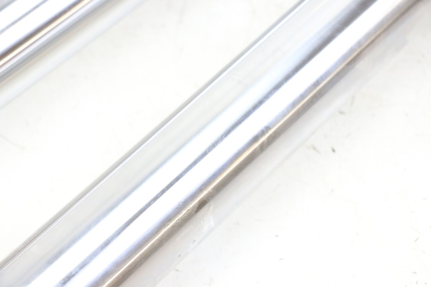 photo de STELO FORCELLA KTM SUPERENDURO R 950 (2005 - 2009) - Primo piano tecnico