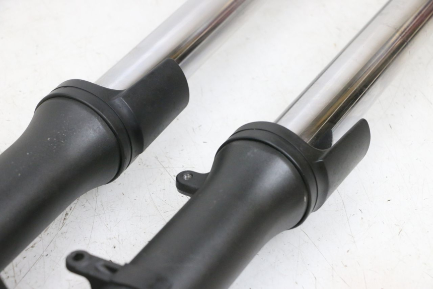 photo de STELO FORCELLA YAMAHA TDM ABS 900 (2002 - 2014) - Marcature e riferimenti originali